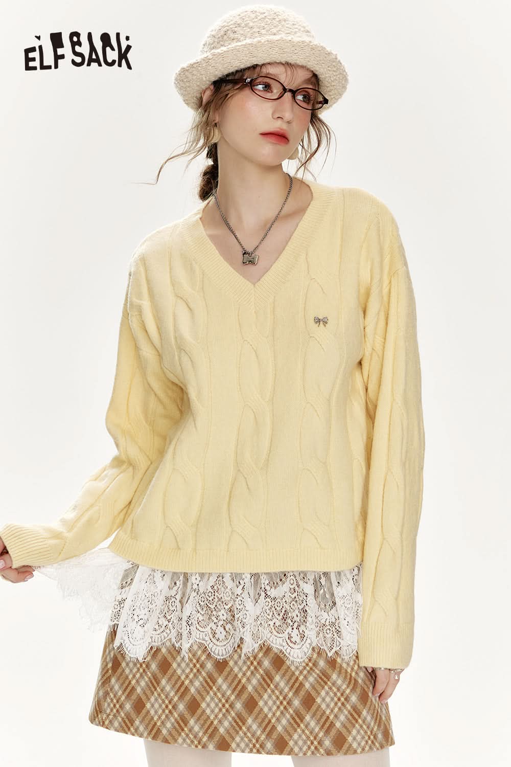 ELFSACK Preppy style soft sweater with v-neck lace stitching