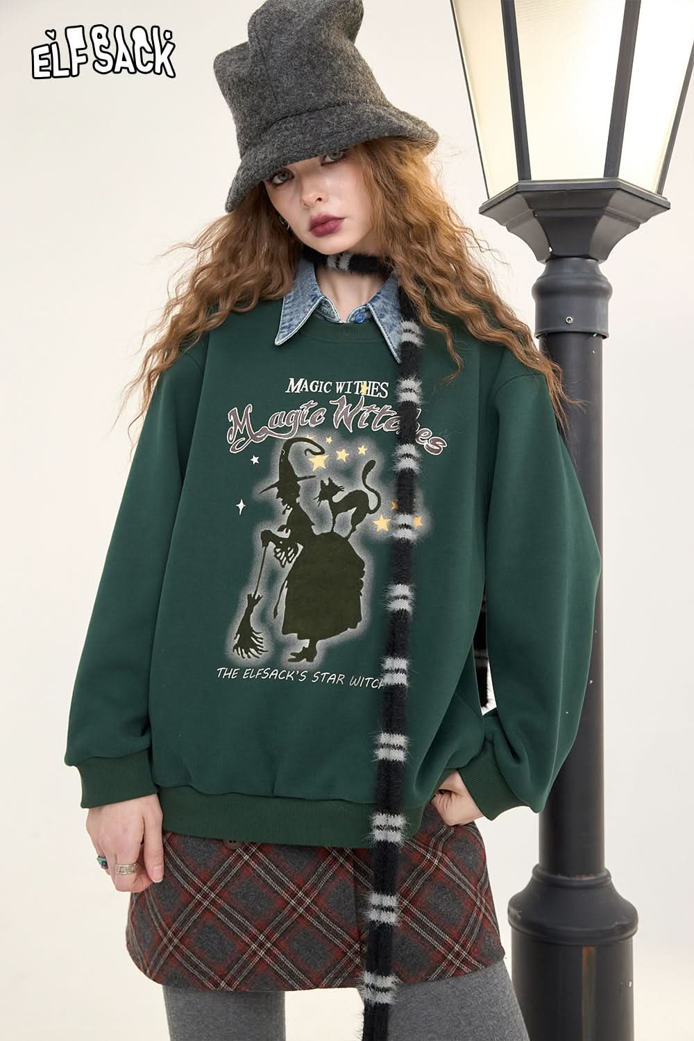 ELFSACK Original printed fake two-piece sweatshirt, retro college style fleece top