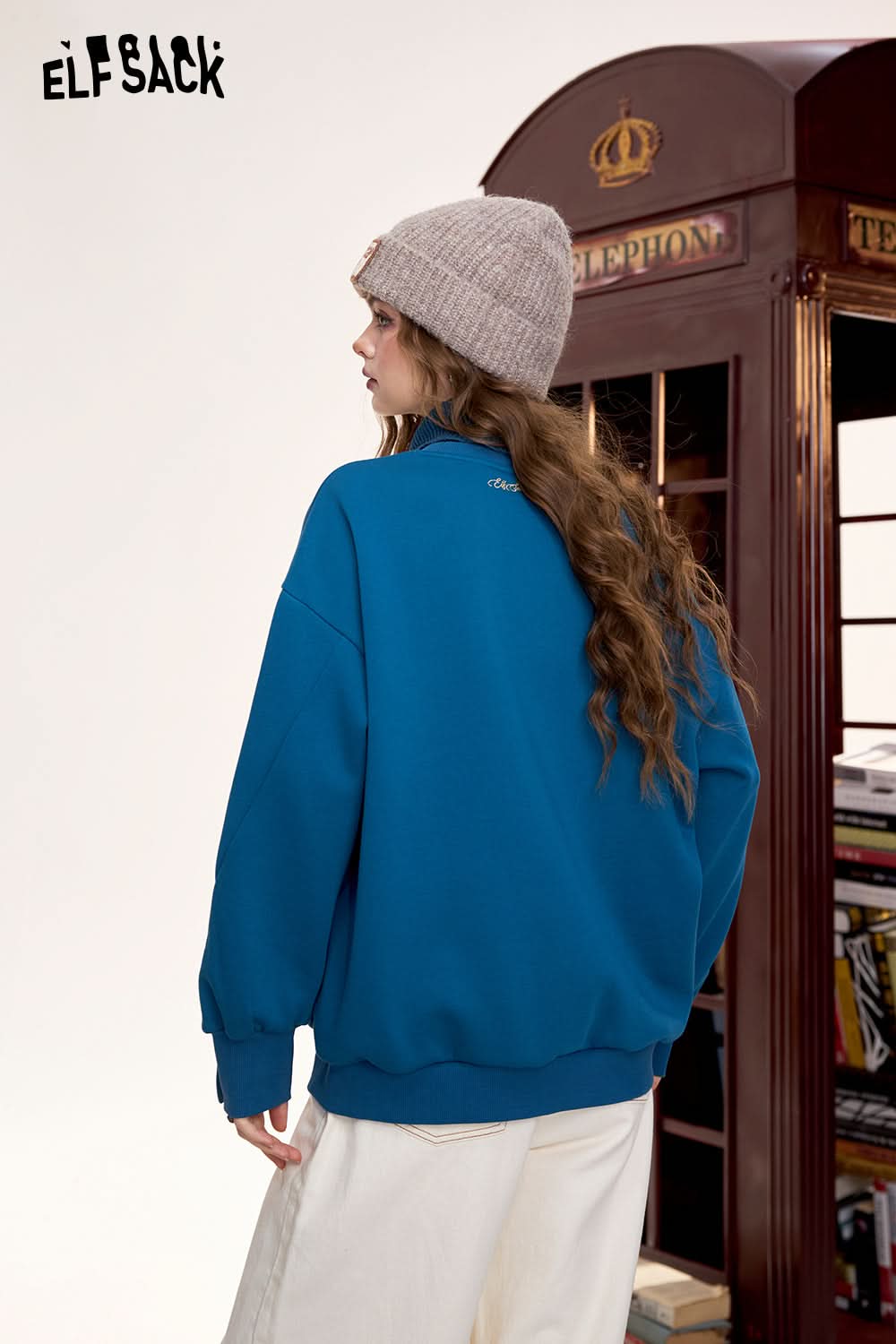 ELFSACK Original printed fake two-piece loose sweatshirt, retro American style plus velvet top