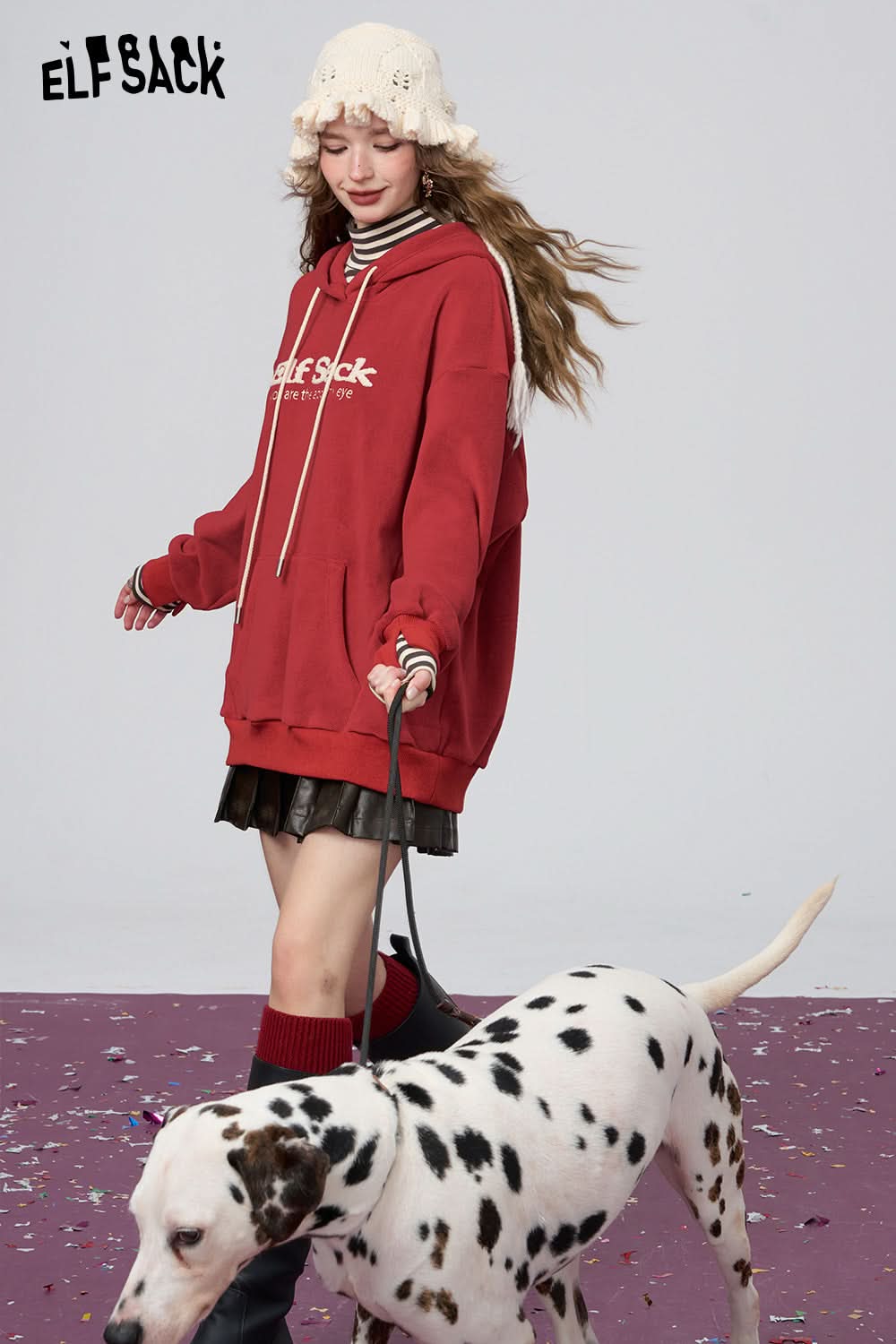 ELFSACK Red Retro Casual Striped Turtleneck Plus Velvet Loose Hoodie