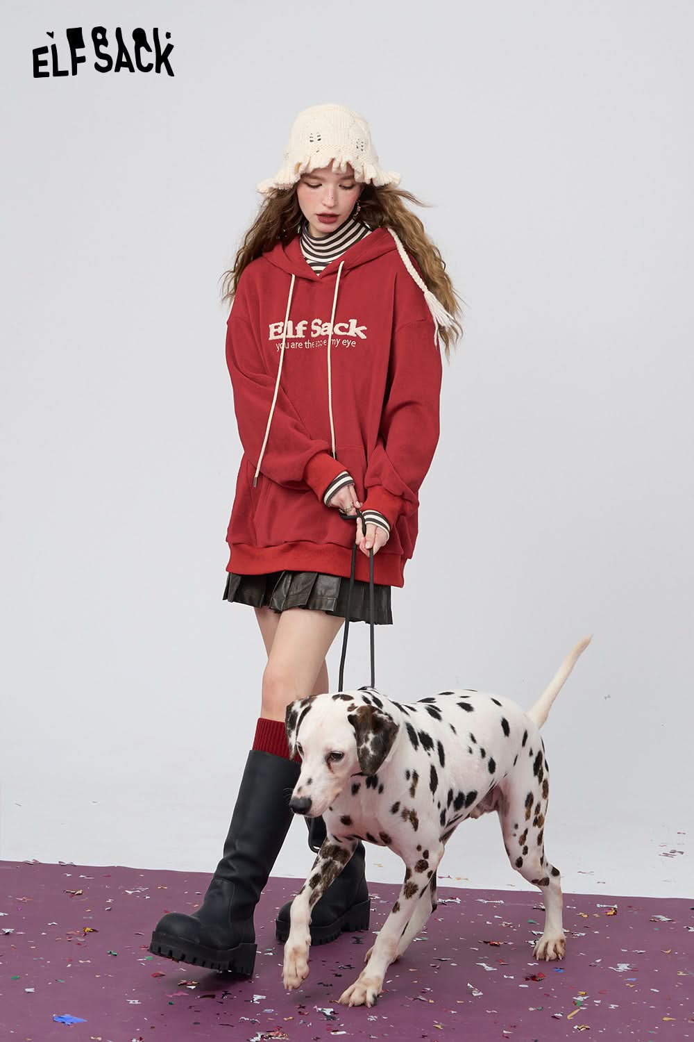 ELFSACK Red Retro Casual Striped Turtleneck Plus Velvet Loose Hoodie