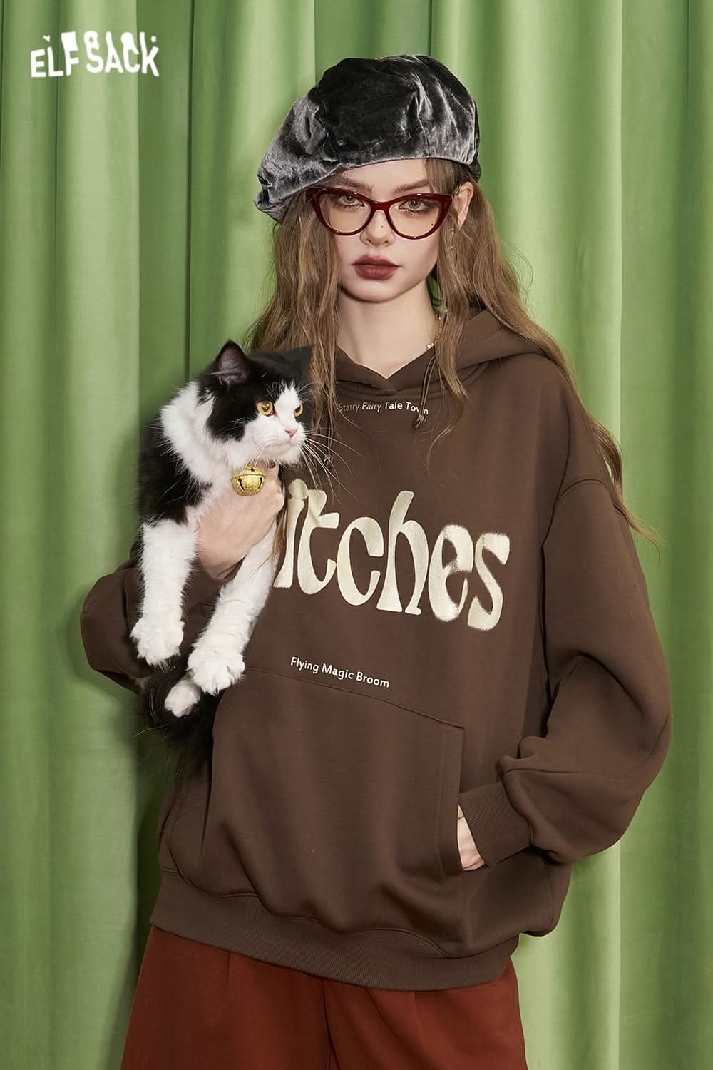 ELFSACK Retro Maillard Letter Plush Hoodies Women Loose Casual Warm Tops