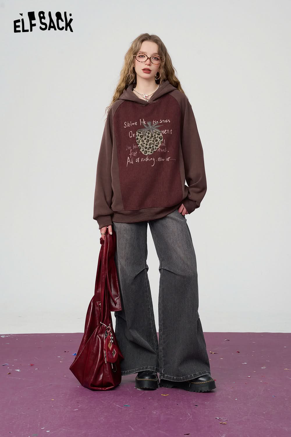 ELFSACK Retro Casual Contrast Color Stitching Strawberry Leopard Print Plush Hoodie Women