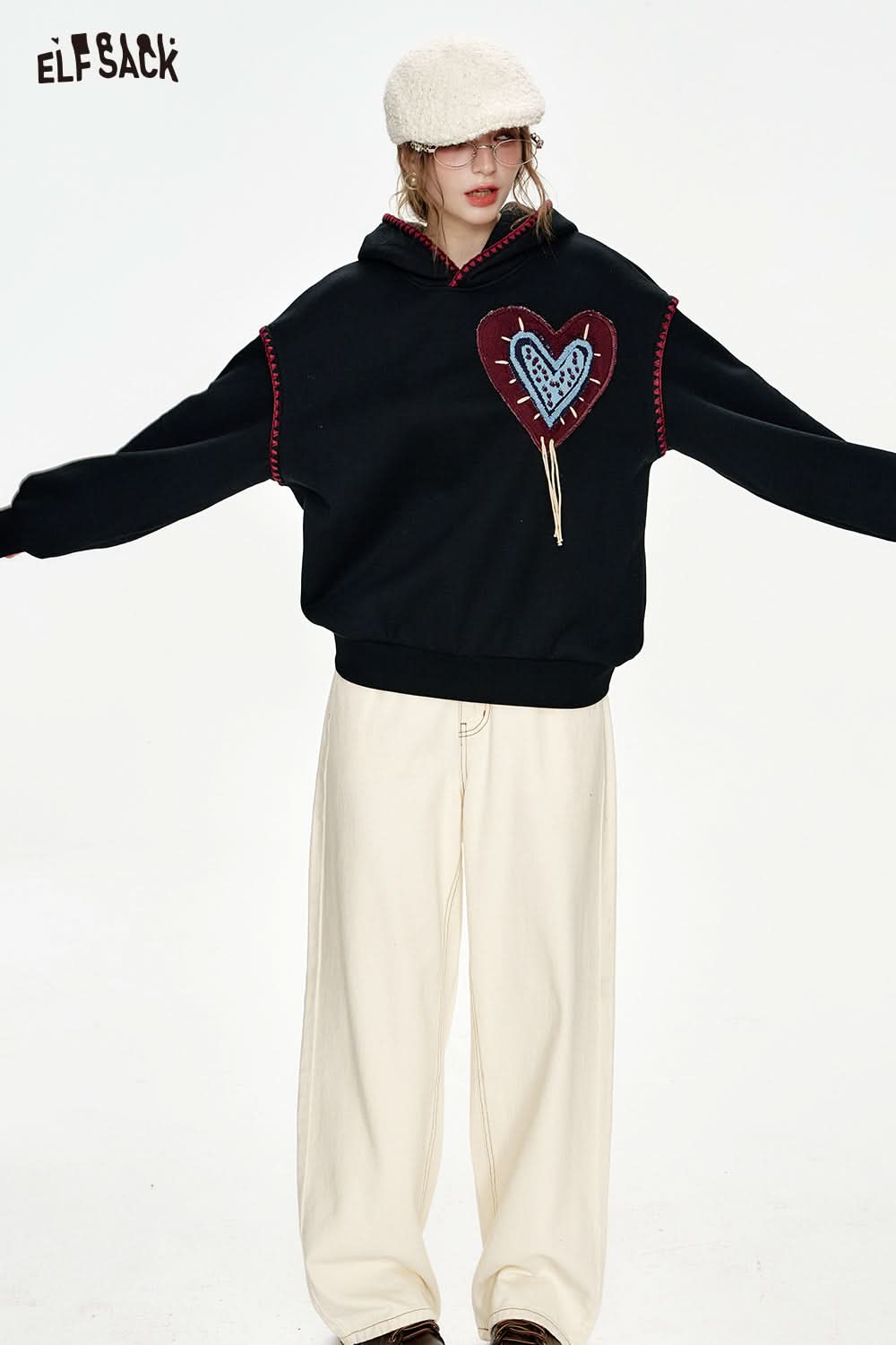 ELFSACK White Heart Jacquard Shell Thread Hooded Plush Hoodie