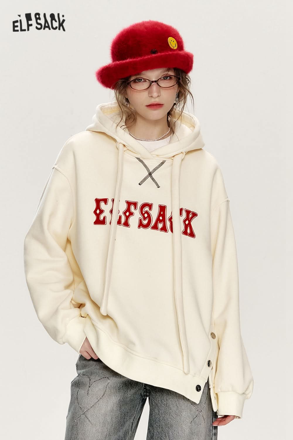 ELFSACK Casual Red Letter Slit Plush Hoodie