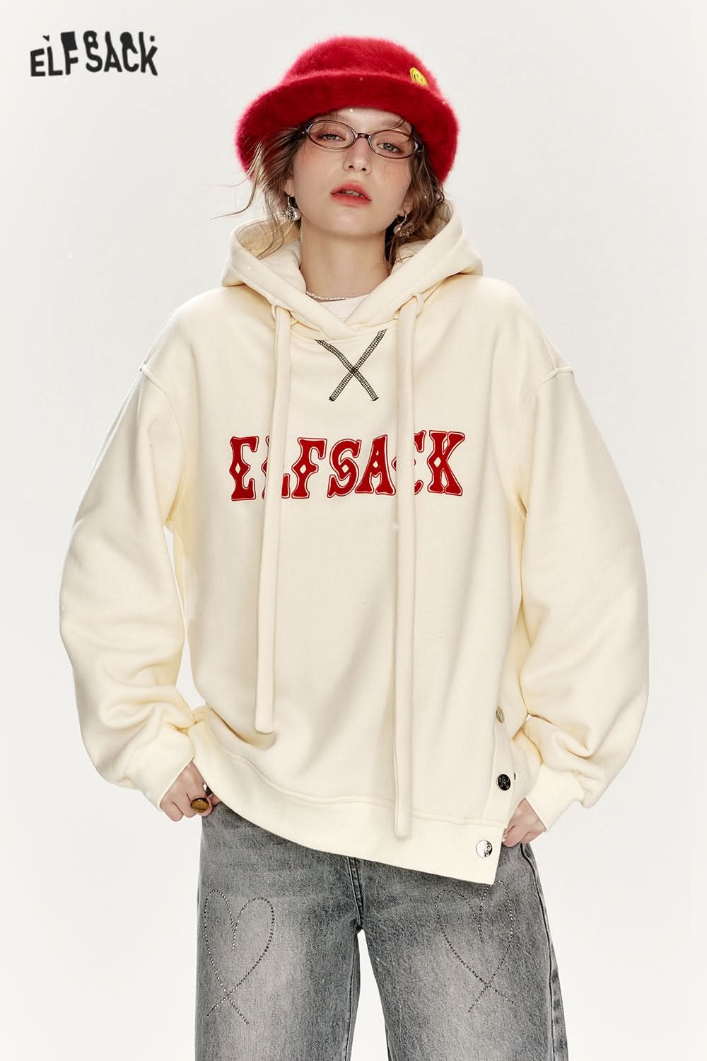 ELFSACK Casual Red Letter Slit Plush Hoodie
