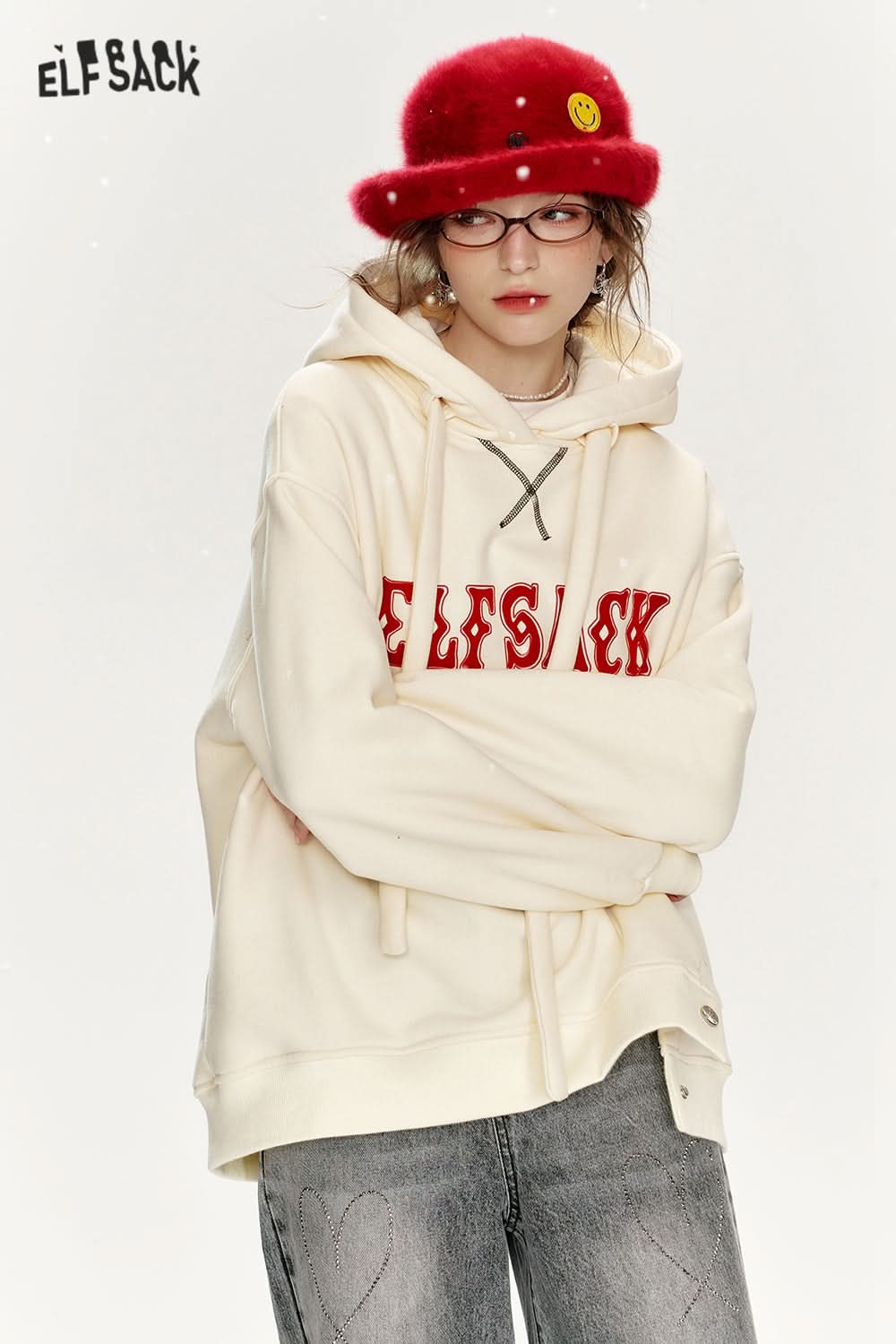 ELFSACK Casual Red Letter Slit Plush Hoodie