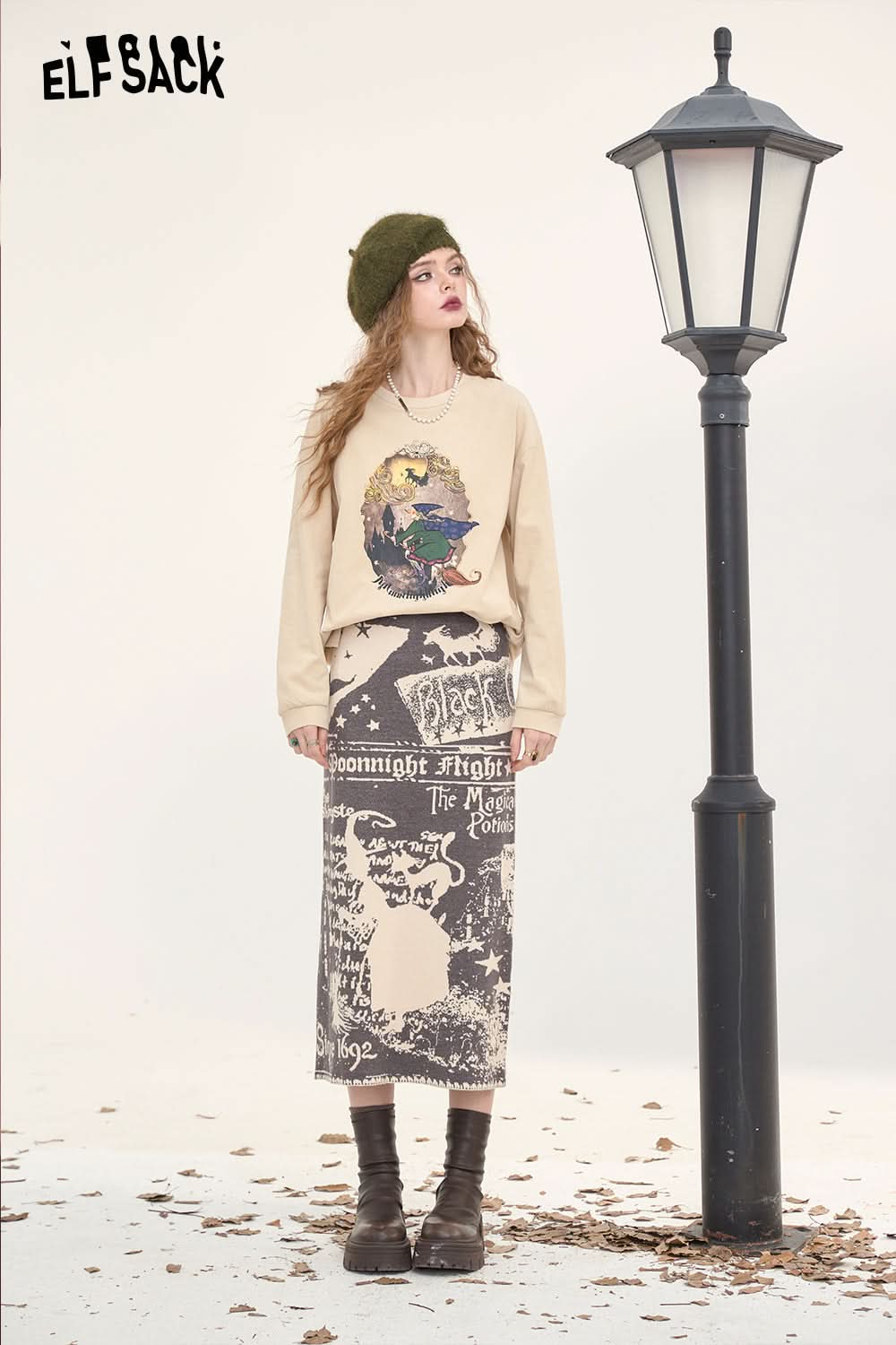 ELFSACK Long-sleeved T-shirt, original witch print, retro, casual, bottoming shirt