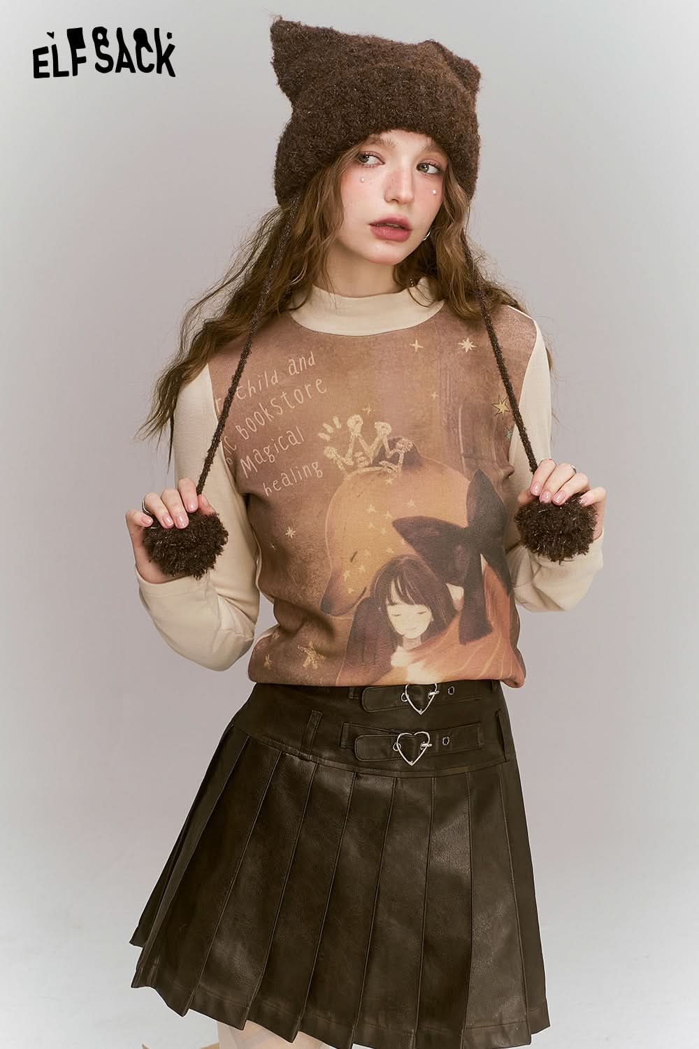 ELFSACK Retro original printed semi high neck long sleeved t-shirt