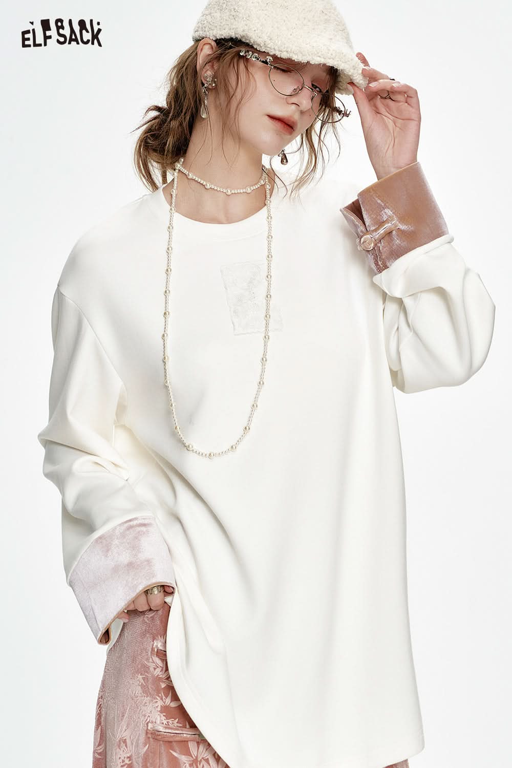 ELFSACK Velvet stitching loose T-shirt women Chinese style white lace bottoming T-shirt