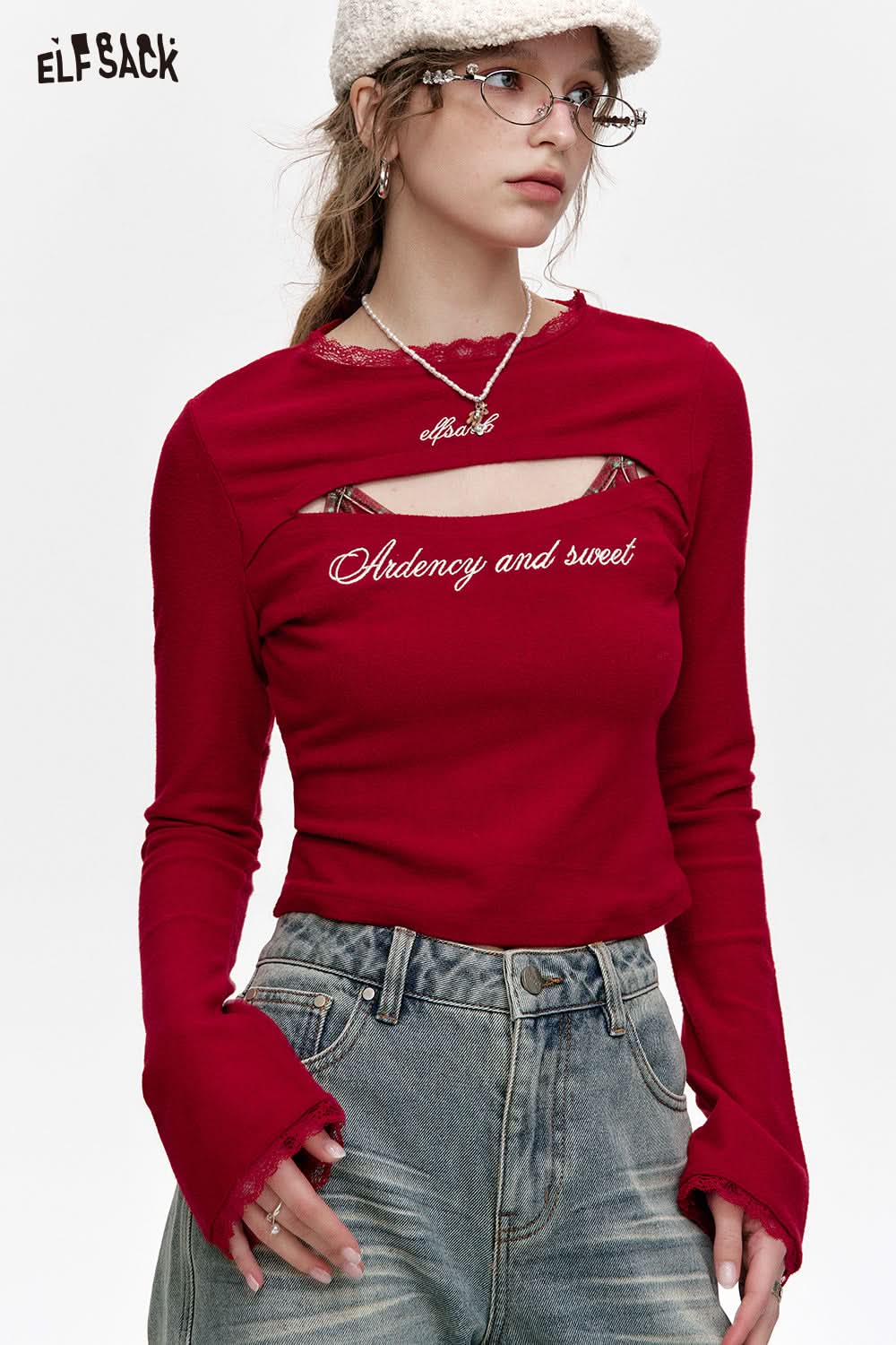ELFSACK Red Letter Hollow Slim Fit Long Sleeve T-Shirt Women