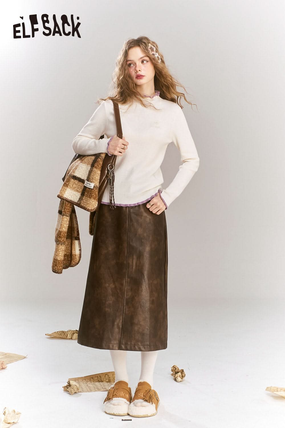 ELFSACK Ruffled contrasting half-high collar sweater, slim fit and versatile bottoming shirt