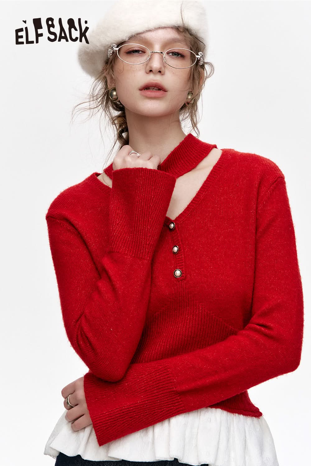 ELFSACK Year Red V-neck Hollow Splicing Knitted Pullover Women