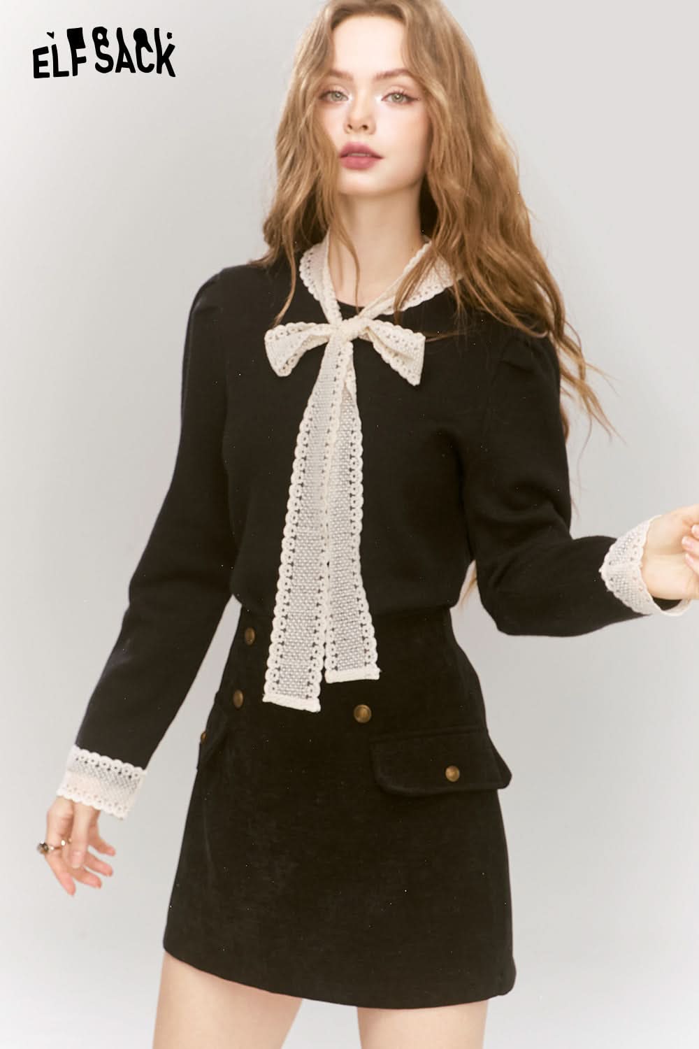 ELFSACK Elegant lace patchwork slim tie bow pearl button French knit sweater