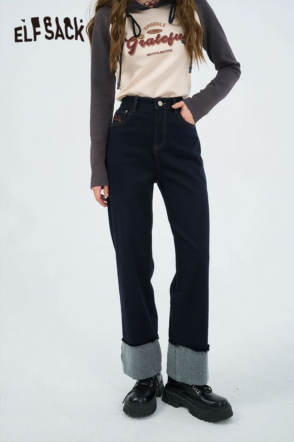 ELFSACK Dark retro loose straight leg jeans,wide leg pants outward facing design