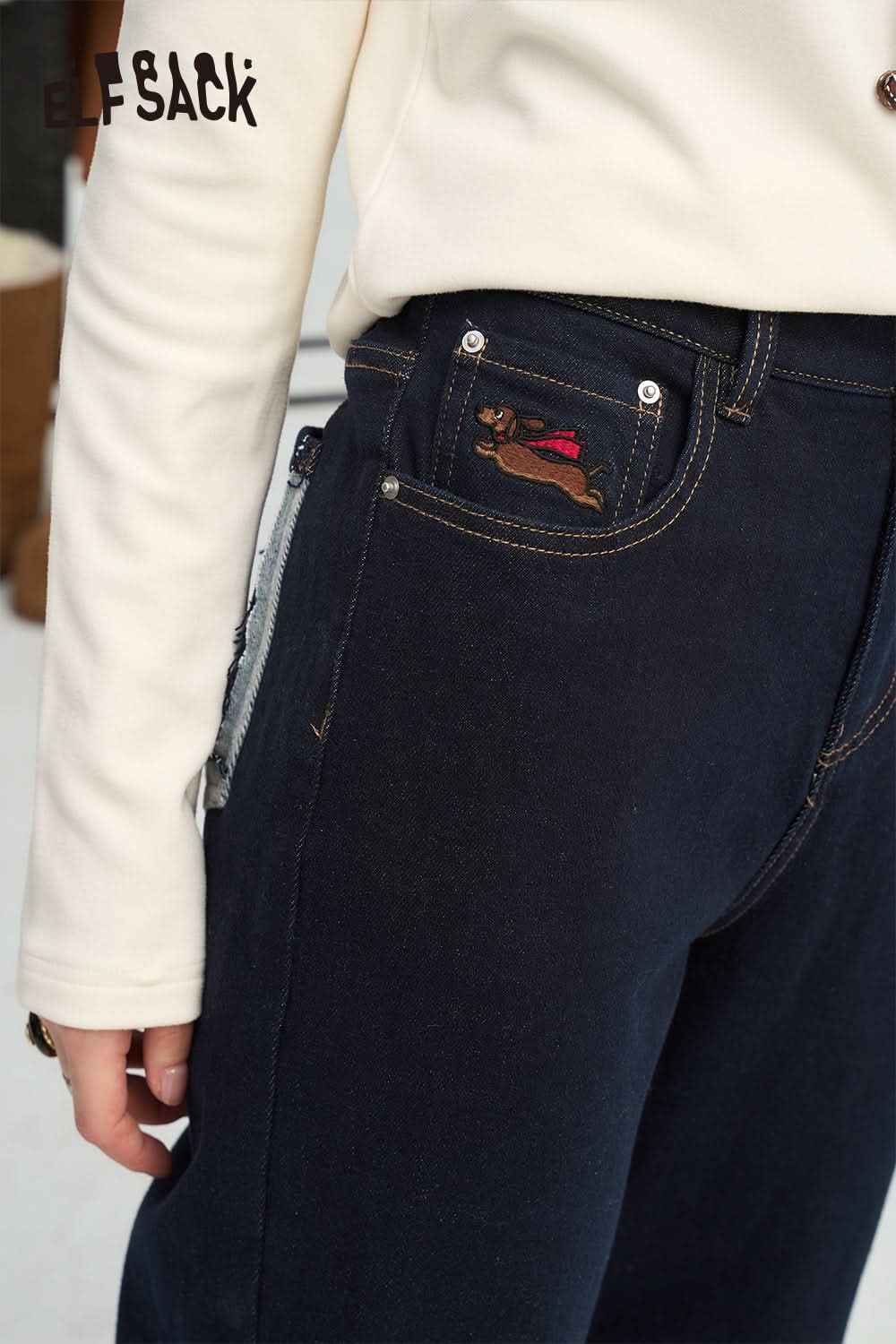 ELFSACK Dark retro loose straight leg jeans,wide leg pants outward facing design