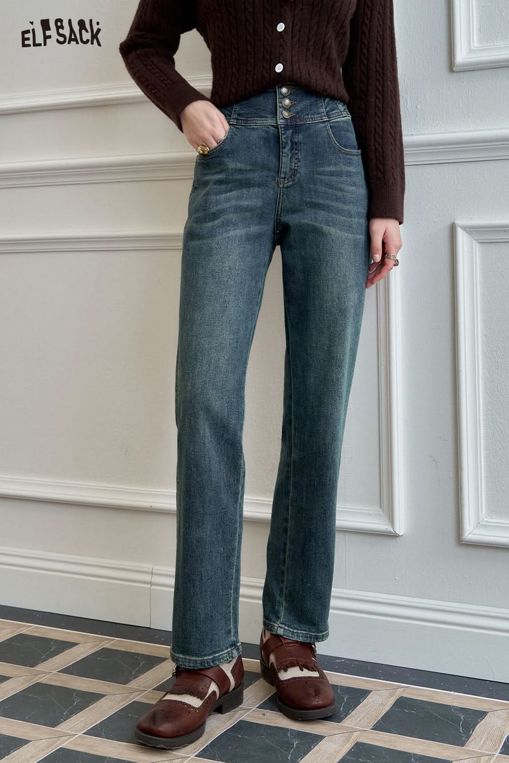 ELFSACK Fitted Flare Black Jeans High-Waisted Korean Style Commuter Pants