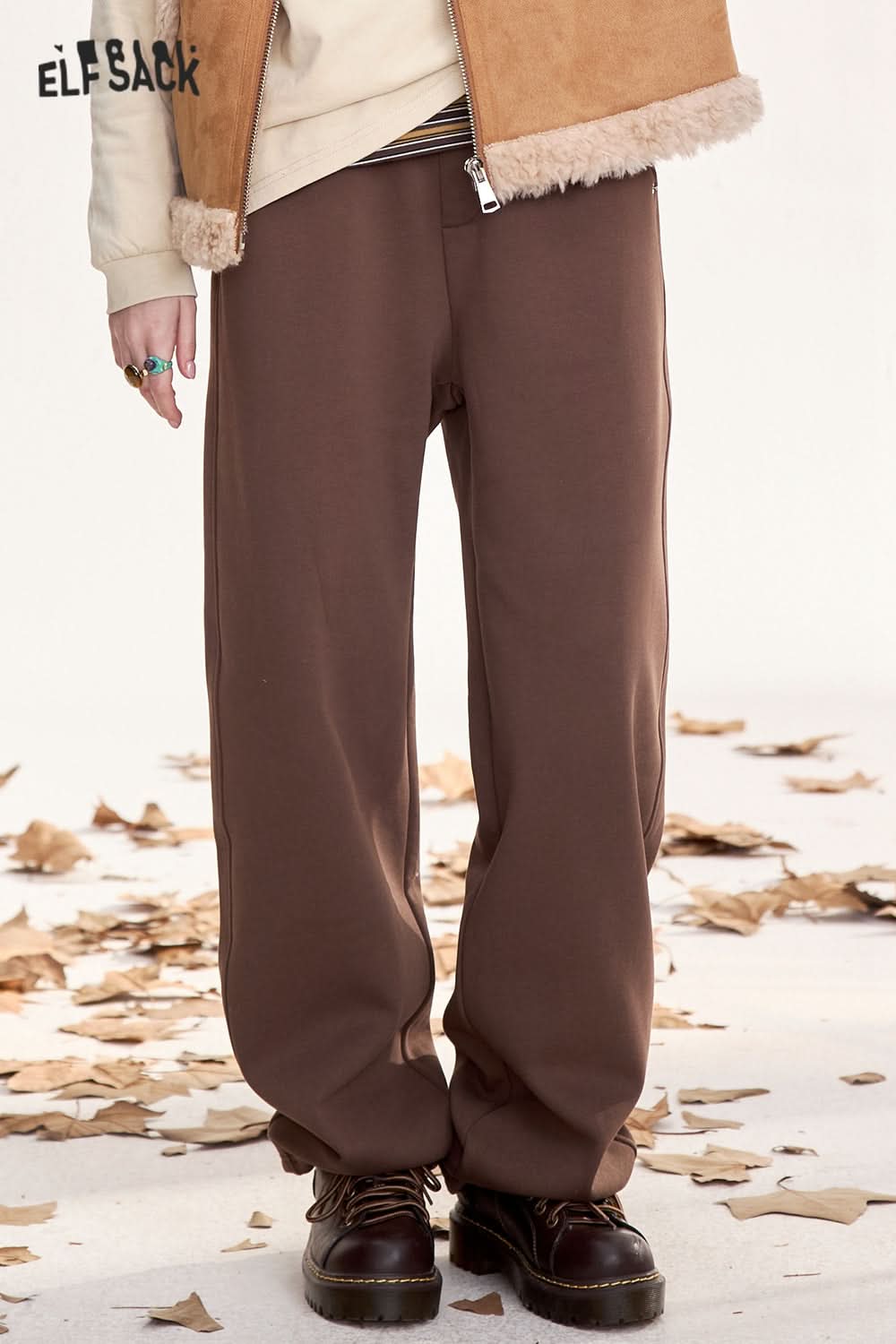 ELFSACK Women's casual sports trousers, loose and slim straight