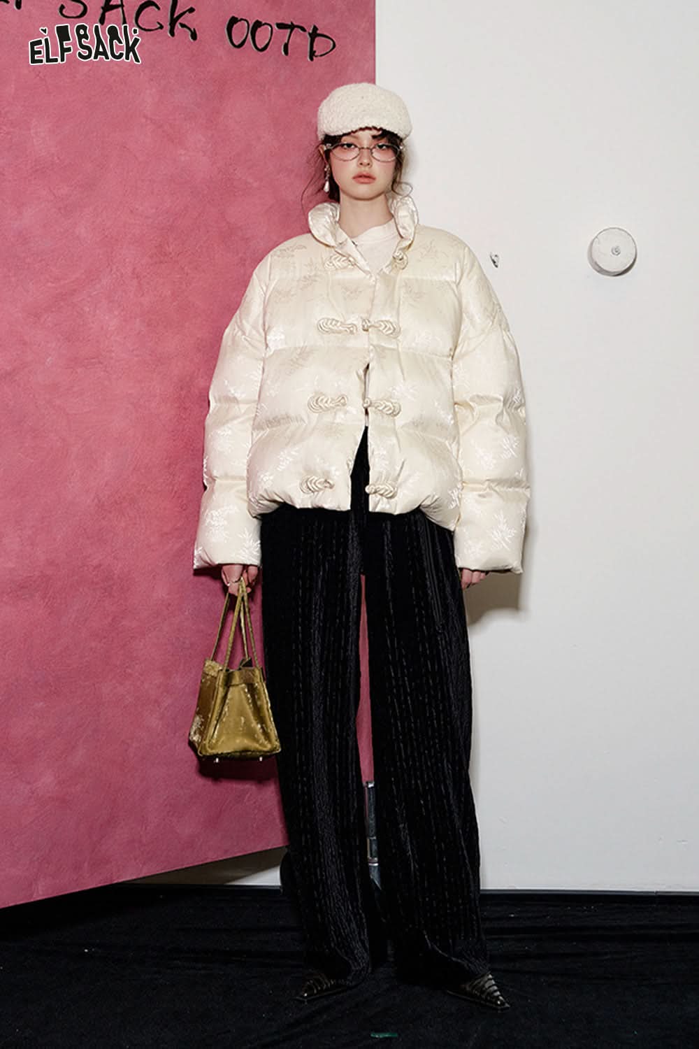 ELFSACK Christmas Red Velvet High Waist Wide Leg Casual Pants Women