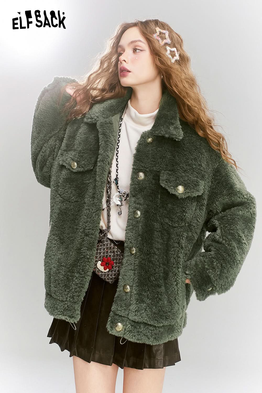 ELFSACK Retro Sweet Cool Plush Single breasted Short Warm Thick Coat