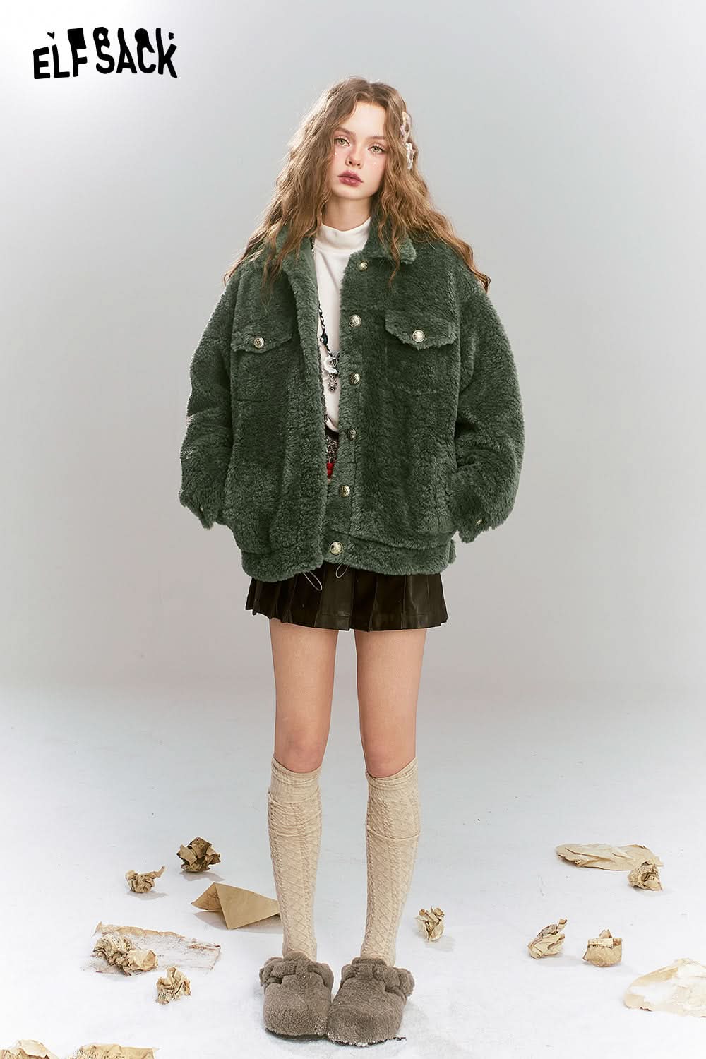 ELFSACK Retro Sweet Cool Plush Single breasted Short Warm Thick Coat