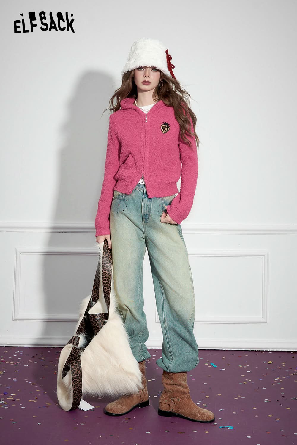 ELFSACK Sweet and cool pink strawberry plush hooded sweater jacket