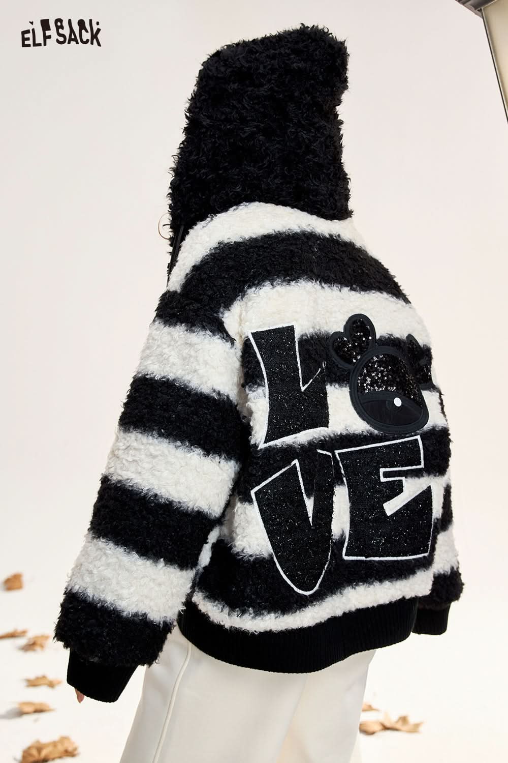 ELFSACK Black and white striped winter coat, hooded thickened velvet patchwork