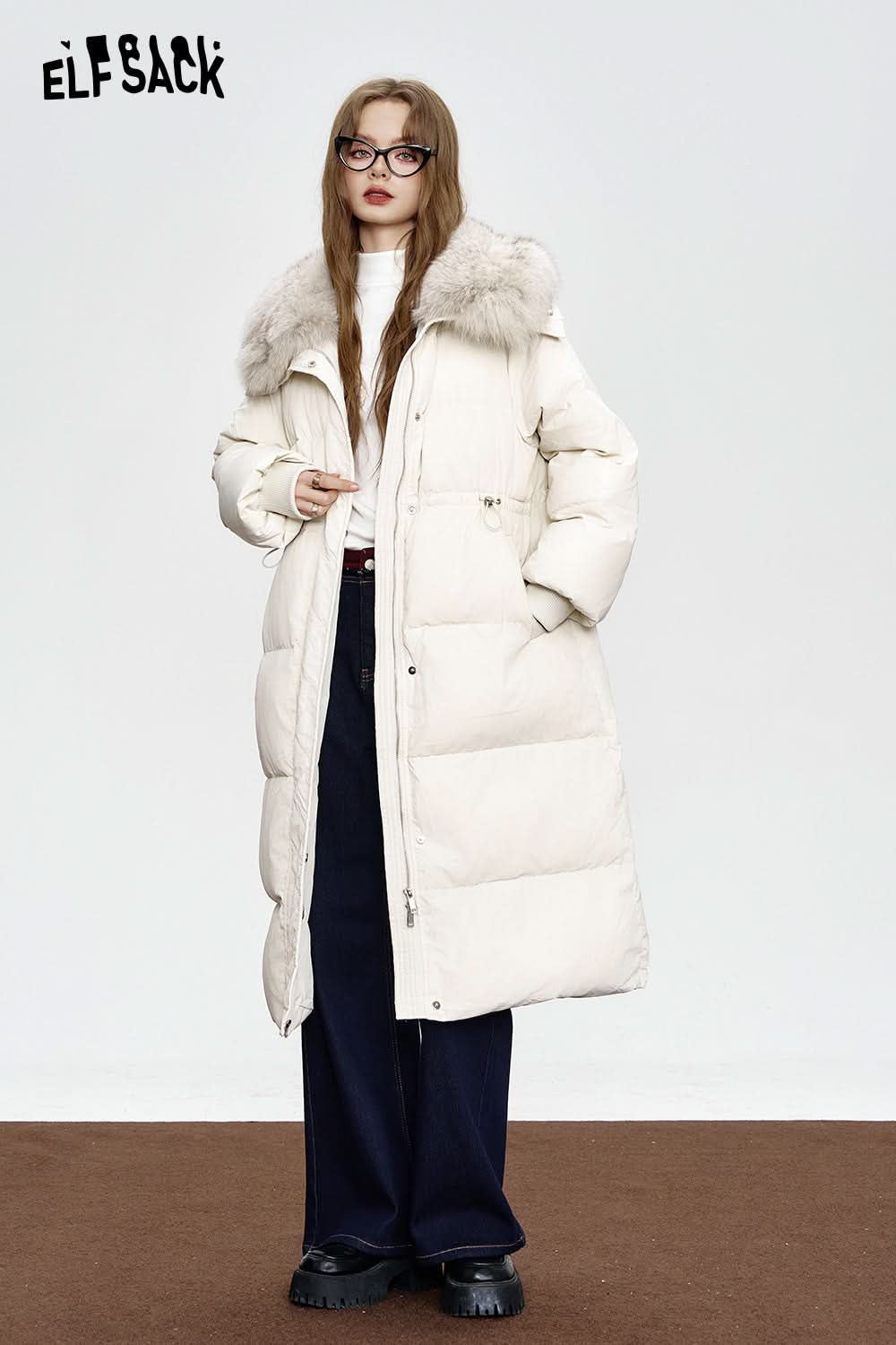 ELFSACK Black mid-length down jacket Fake fur collar waist elegant coat