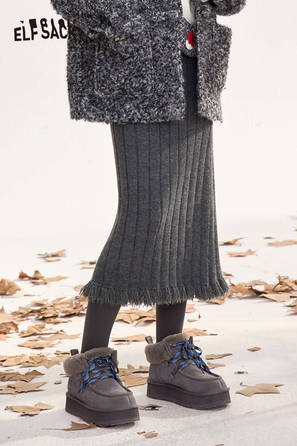 ELFSACK Grey knitted slim skirt Tassel design fishtail skirt