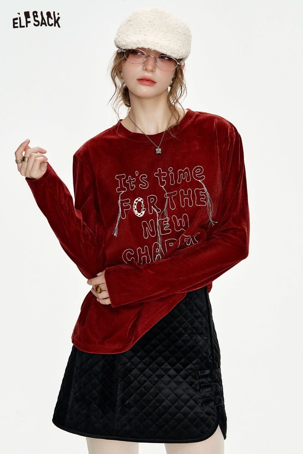 ELFSACK Neo-Chinese style black diamond velvet skirt women Frog slit A-line skirt