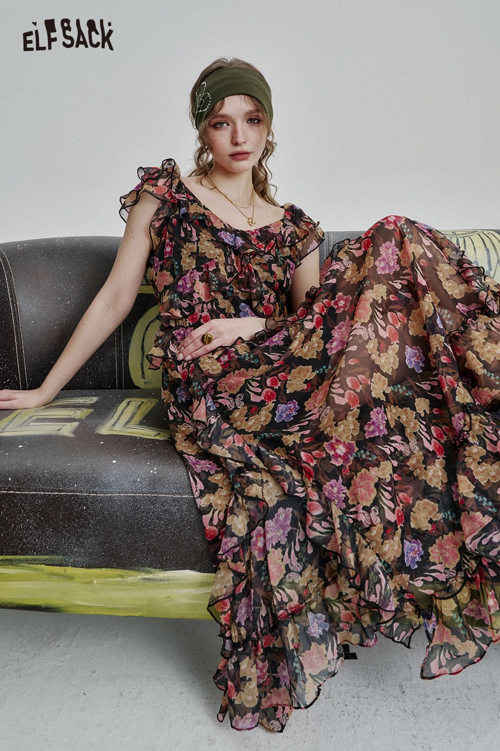 ELFSACK Elegant retro pleated ruffled short sleeves V-neck floral chiffon dress