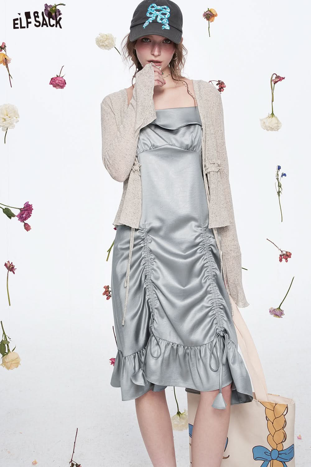 ELFSACK Grey Pleated Sleeveless Dress Women Sexy Party Club Y2K Outfits
