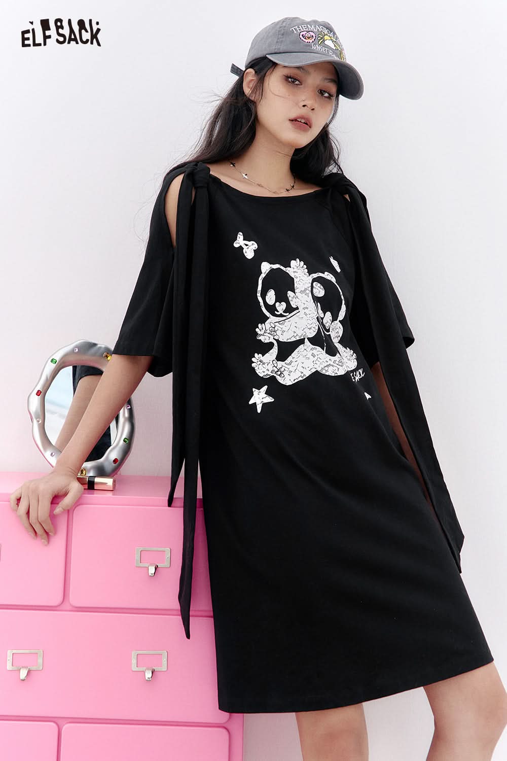 ELFSACK Black bow print t-shirt dress
