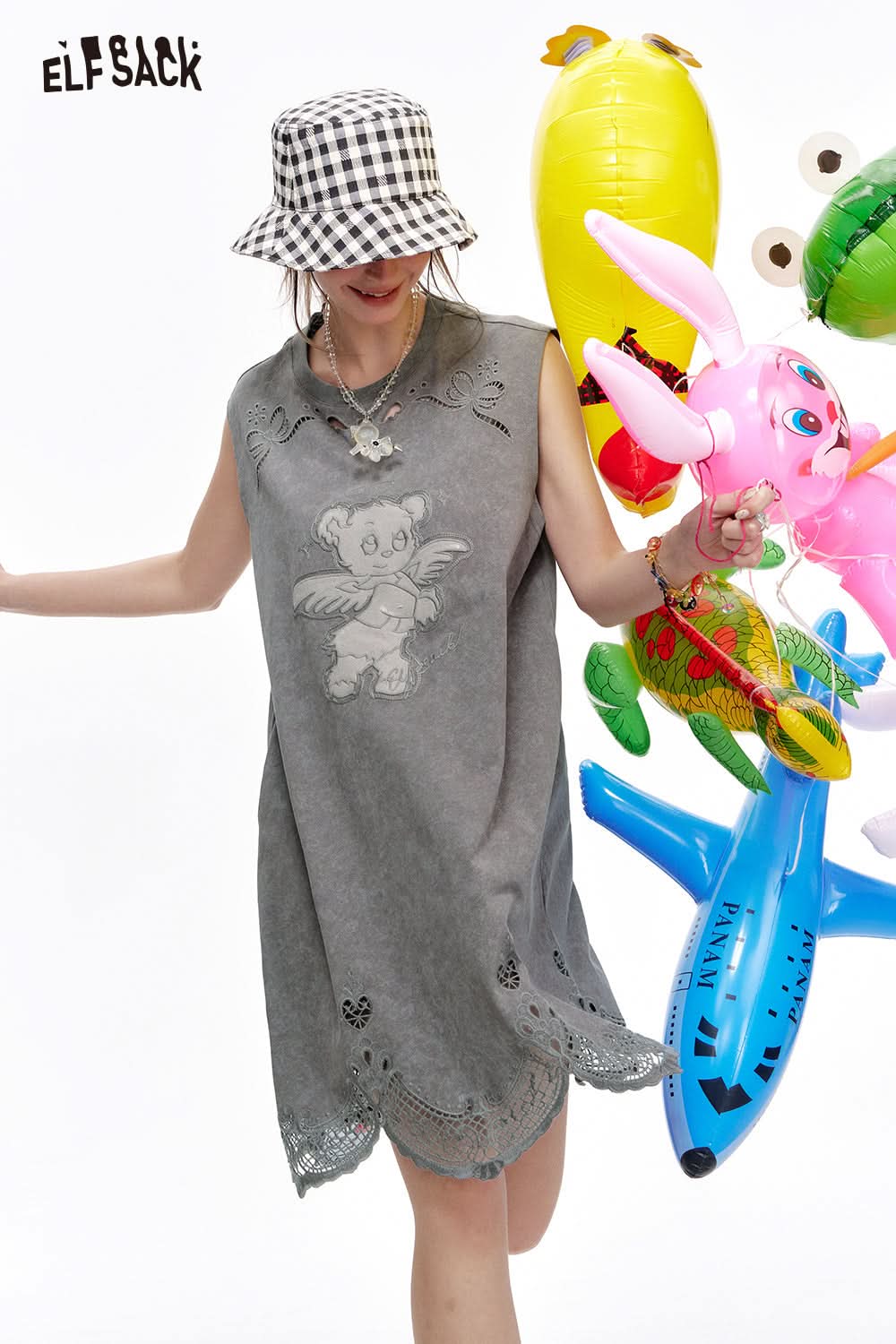 ELFSACK Hollow embroidery vest dress