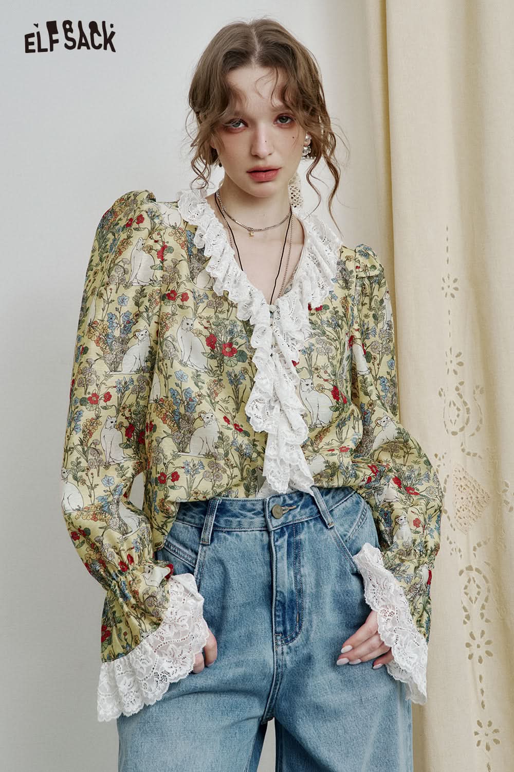 ELFSACK French V-neck Printed Lace Shirt Women's Elegant Retro Tops