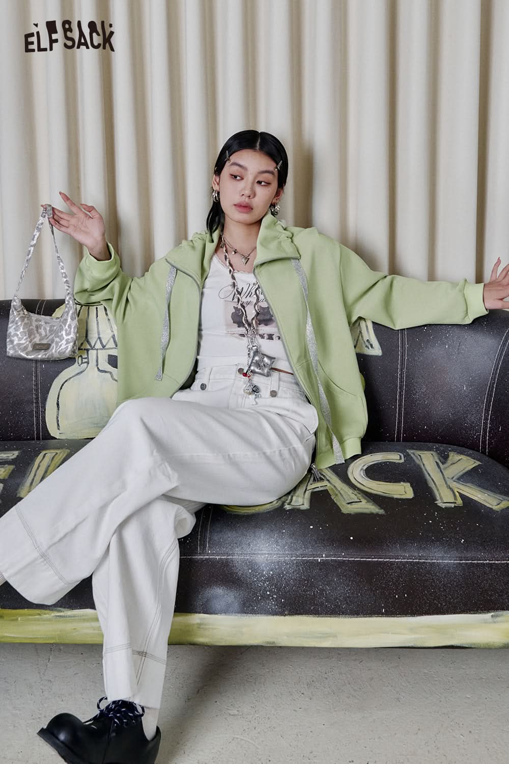 ELFSACK Half Turtleneck Loose Zip-up Hooded Sweatshirt Women's Long Sleeve Oversized Jacket