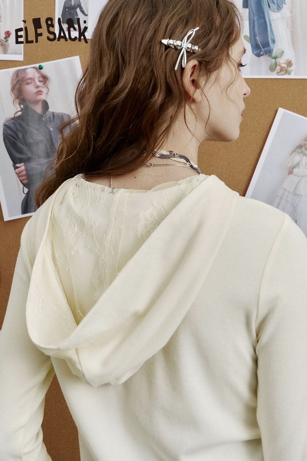 ELFSACK White Embroidered Long Sleeve T-shirt Women Short Lace Hooded Y2K Top