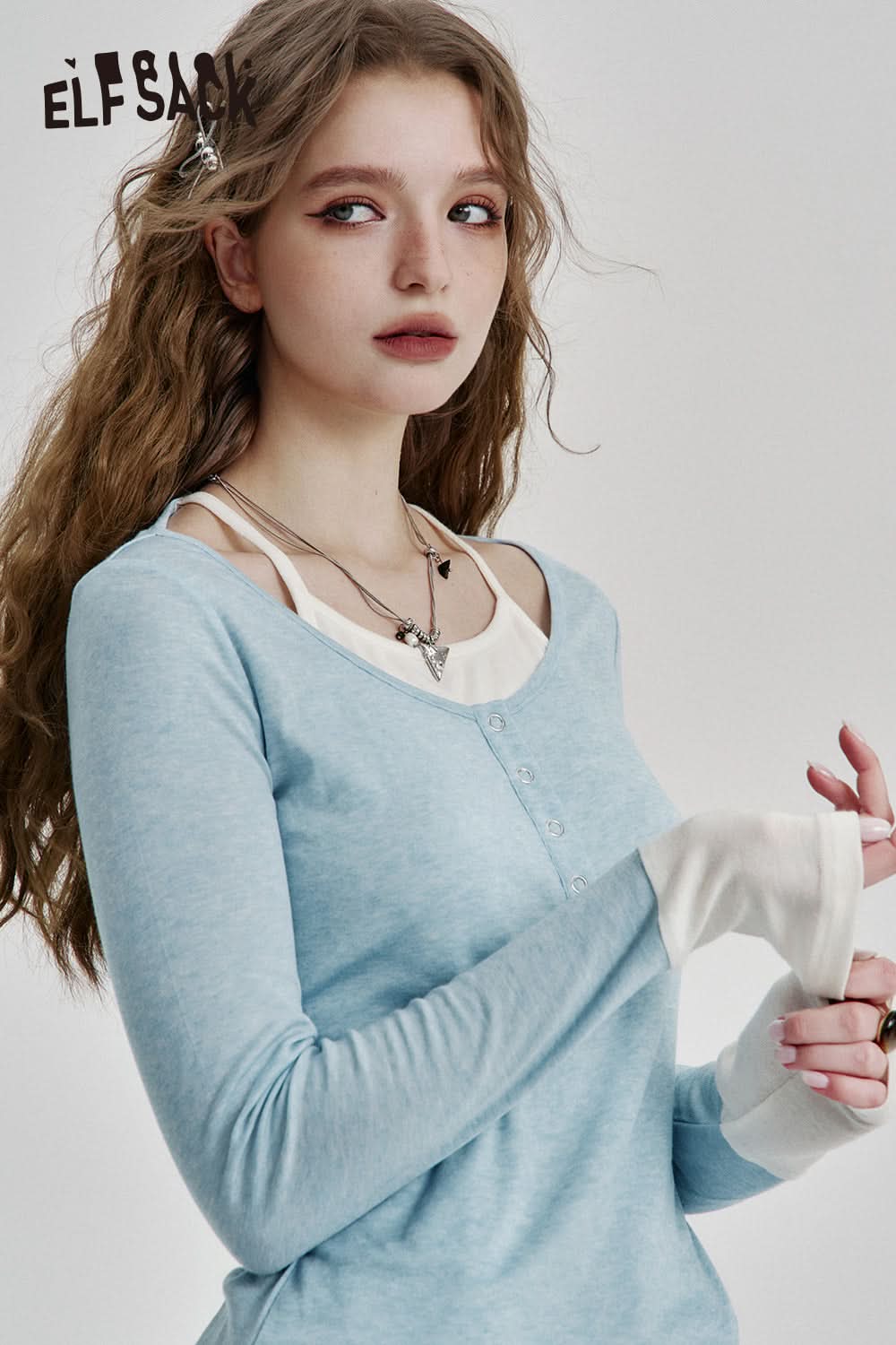 ELFSACK Contrast Color Splicing Long Sleeve T-Shirt Women Sexy Sweet Fake Two Pieces Tops