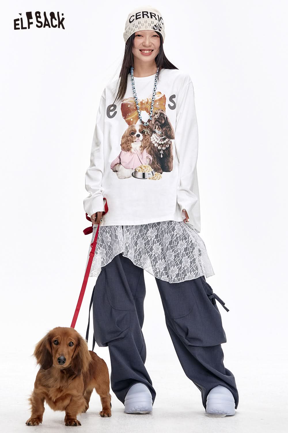 ELFSACK Cute Casual White Puppy Print Long Sleeve T-Shirt Women