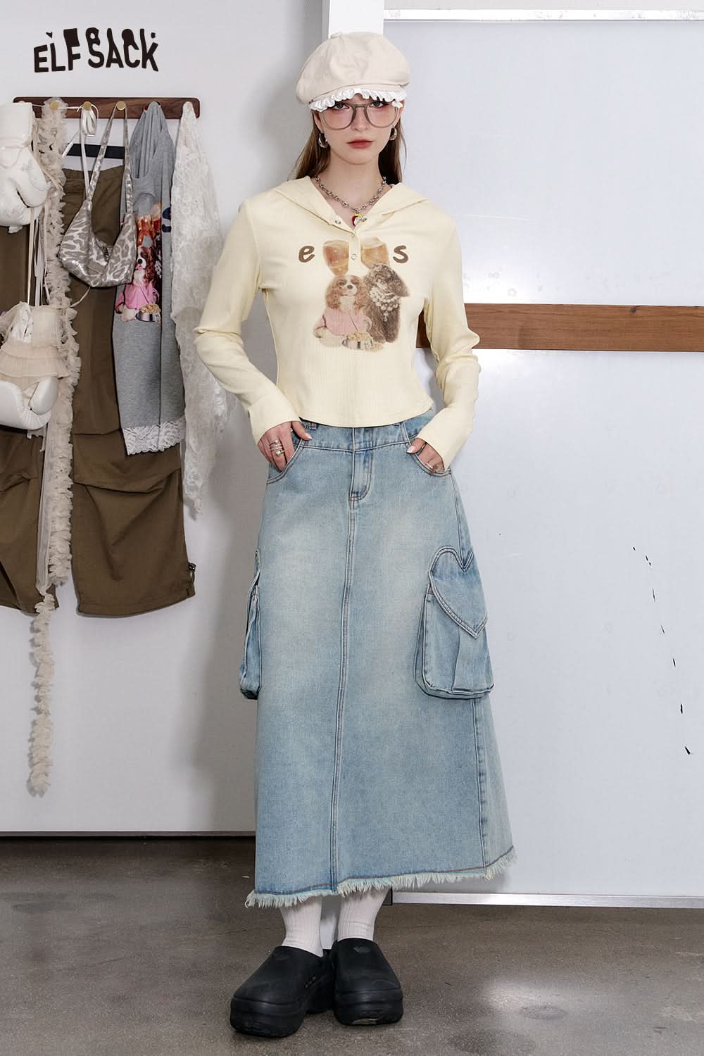 ELFSACK Cute Casual Puppy Printed Hooded Short T-shirt Women