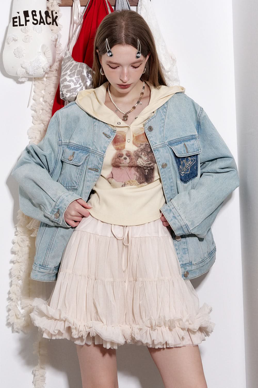 ELFSACK Cute Casual Puppy Printed Hooded Short T-shirt Women