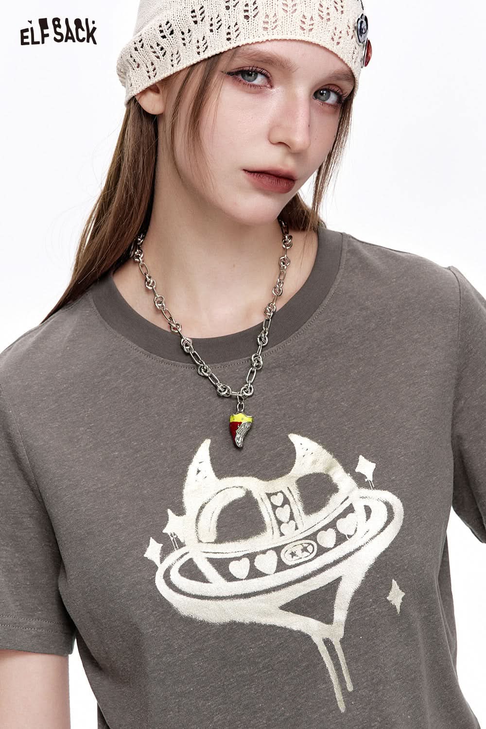ELFSACK Sweet cool heart printed short sleeve slim T-shirt women
