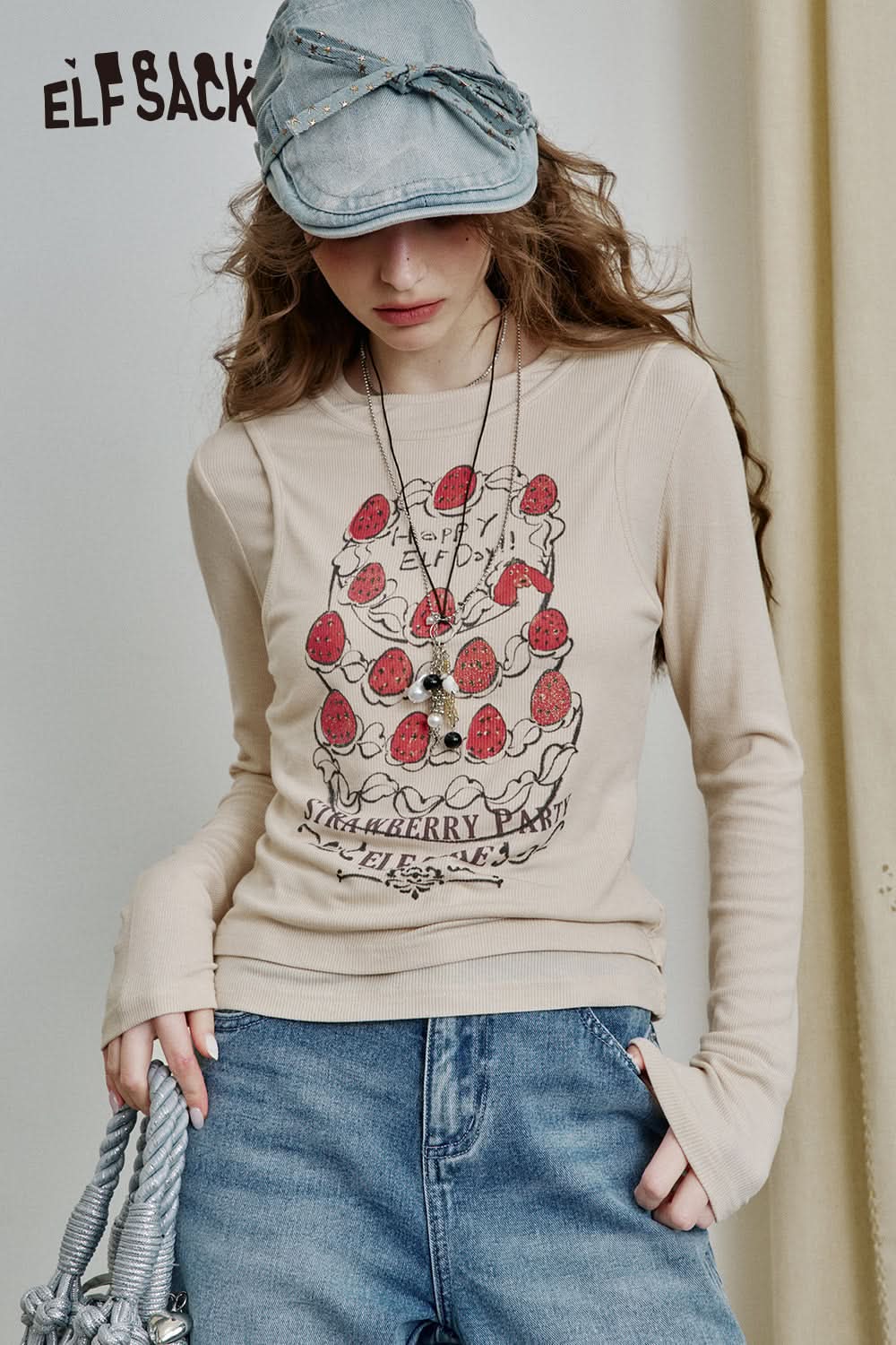 ELFSACK Fake two-piece strawberry print long-sleeved T-shirt sweet versatile slim-fitting top