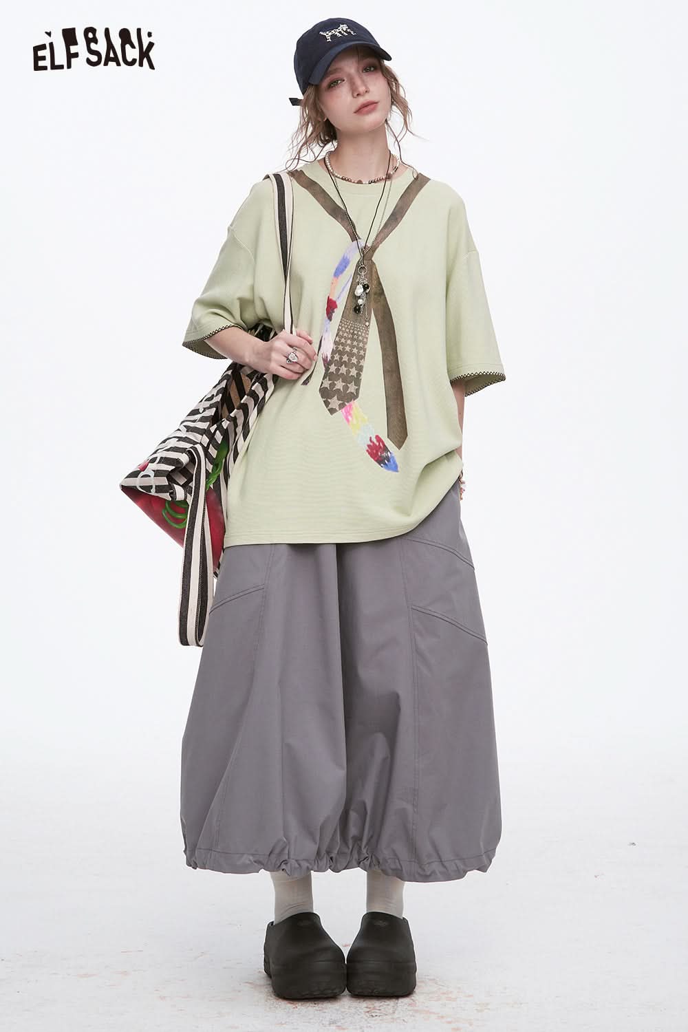 ELFSACK Versatile Tie Print Short Sleeve T-Shirt Women Casual Trendy Loose Tops