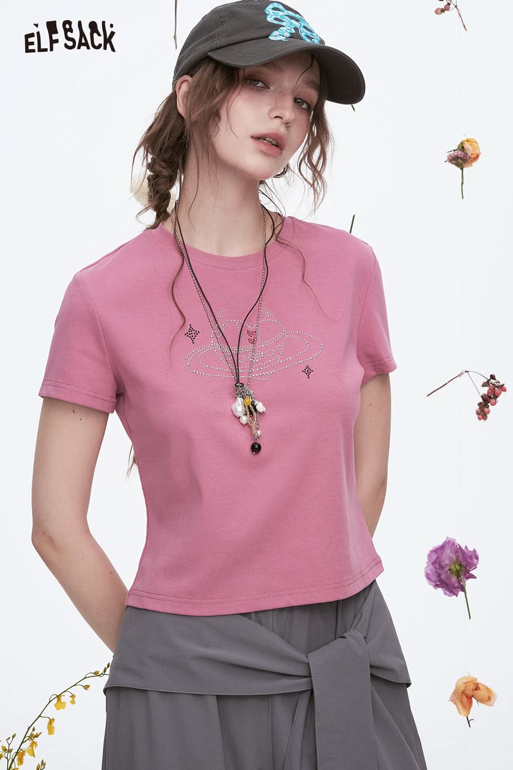 ELFSACK Retro Heart Printed Short Sleeve T-Shirt Women Y2K Cropped Top