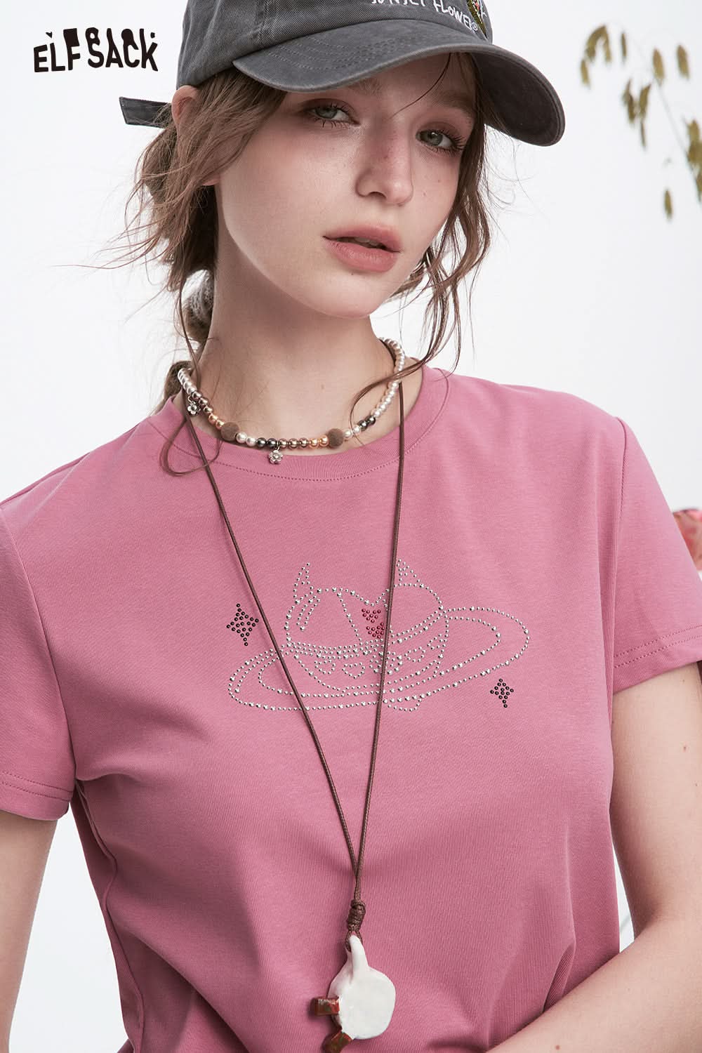 ELFSACK Retro Heart Printed Short Sleeve T-Shirt Women Y2K Cropped Top