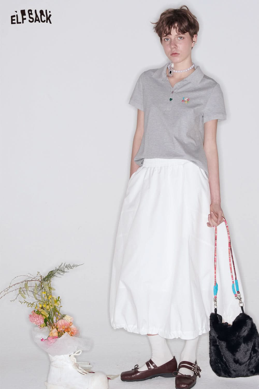 ELFSACK Women's Crop Top Grey Beaded Embroidery Polo Neck Short Sleeve T-Shirt Women