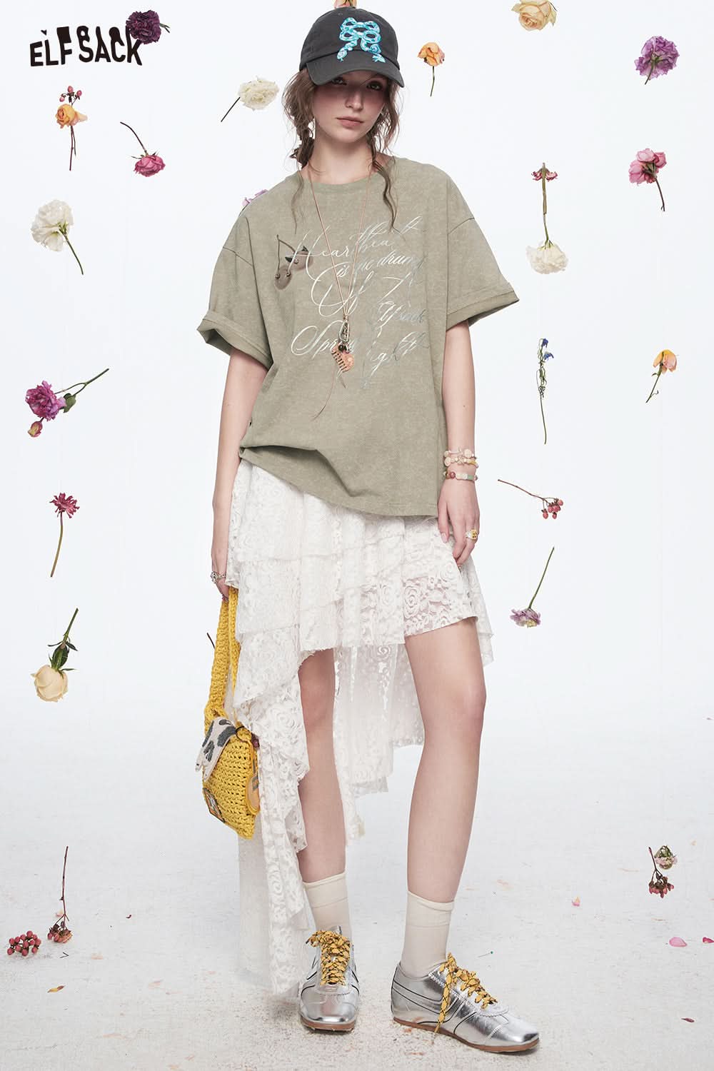 ELFSACK Y2K Letter Printed Diamond Short Sleeve Cotton T-shirt Women Loose Casual Retro Tops