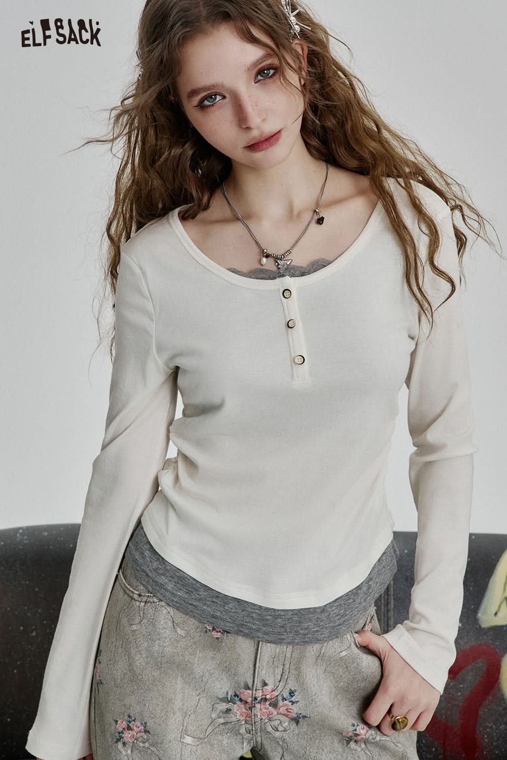 ELFSACK Sweet Contrast Color Lace Patchwork Full Sleeve T-Shirt Women Casual Elegant Fake Two-piece Tee Shirts