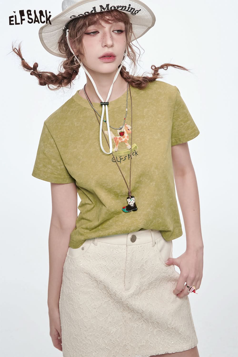 ELFSACK Y2K Printed Short Sleeve T-Shirt Women O-neck Slim Crop Top